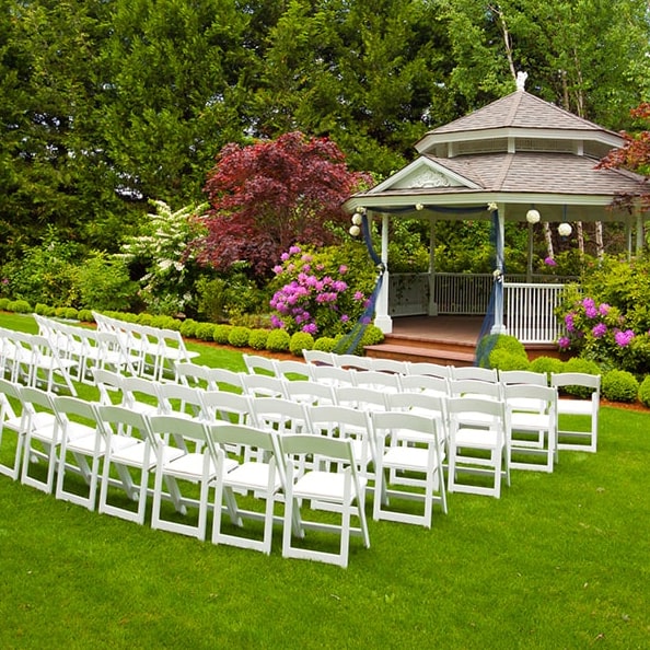 wedding & event trailers can be fully customized to match the theme or color scheme of your event